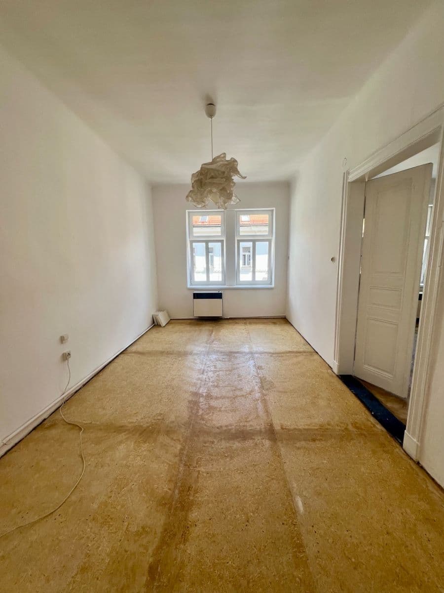 Prenájom bytu 2-izbový 50 m², Bořivojova, Praha, Praha Prenájom bytu 2-izbový 50 m², Bořivojova, Praha, Praha