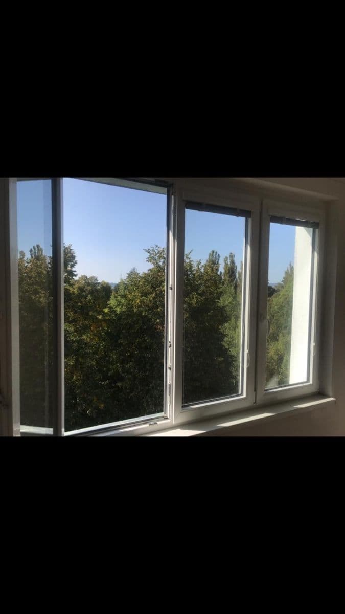 Predaj bytu 2-izbový 52 m², Plešivecká, Karlovy Vary, Karlovarský kraj Predaj bytu 2-izbový 52 m², Plešivecká, Karlovy Vary, Karlovarský kraj