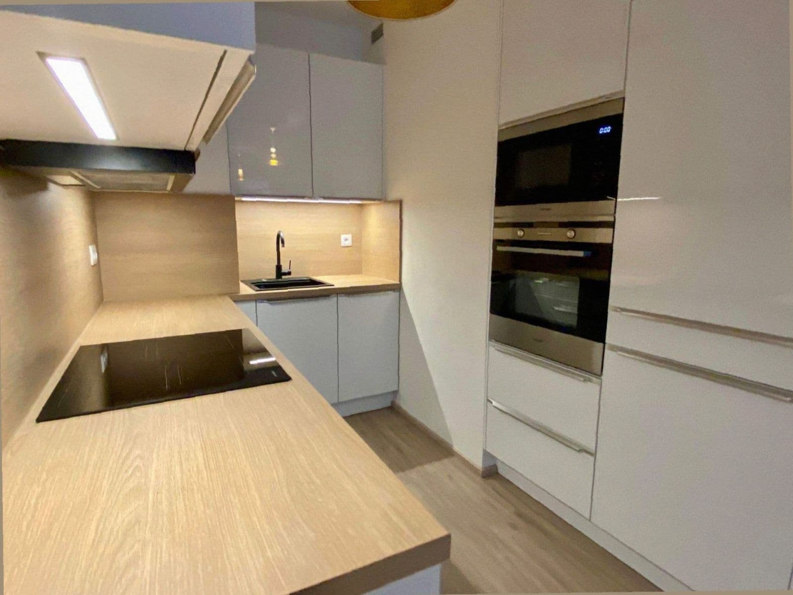 Prenájom bytu 2-izbový 51 m², Do Zahrádek I, Praha, Praha Prenájom bytu 2-izbový 51 m², Do Zahrádek I, Praha, Praha