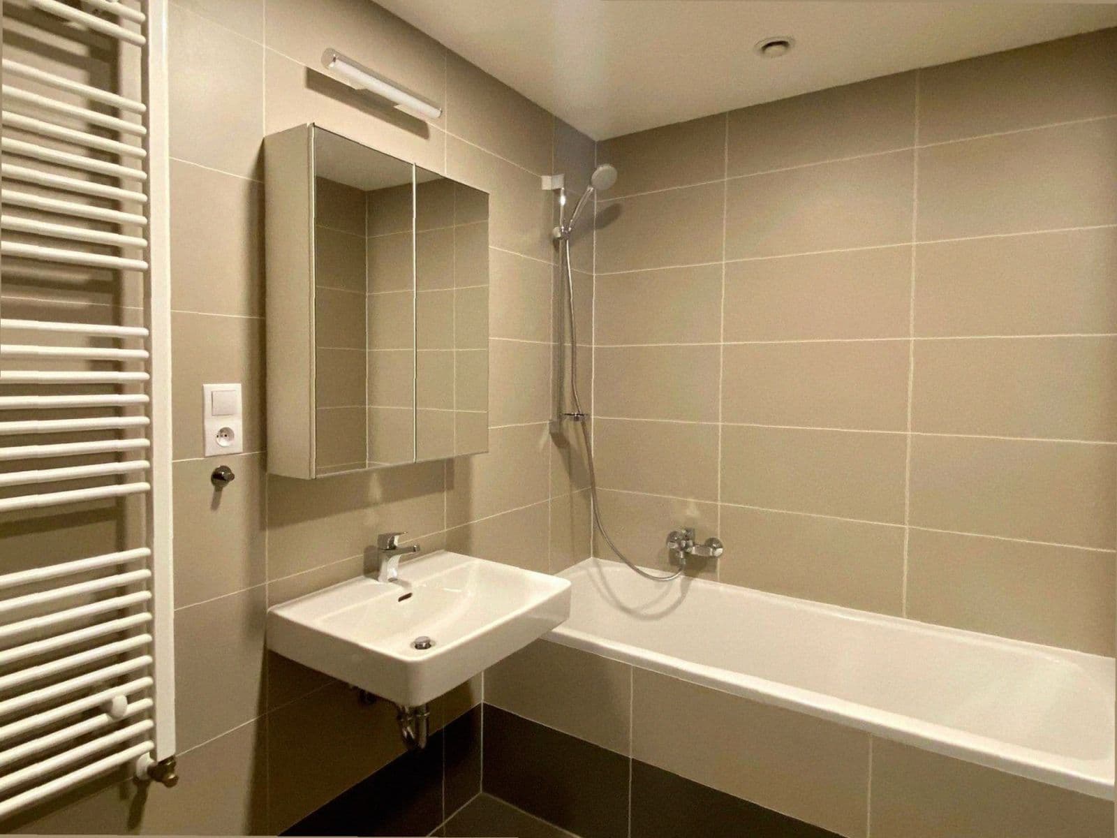Prenájom bytu 2-izbový 51 m², Do Zahrádek I, Praha, Praha Prenájom bytu 2-izbový 51 m², Do Zahrádek I, Praha, Praha
