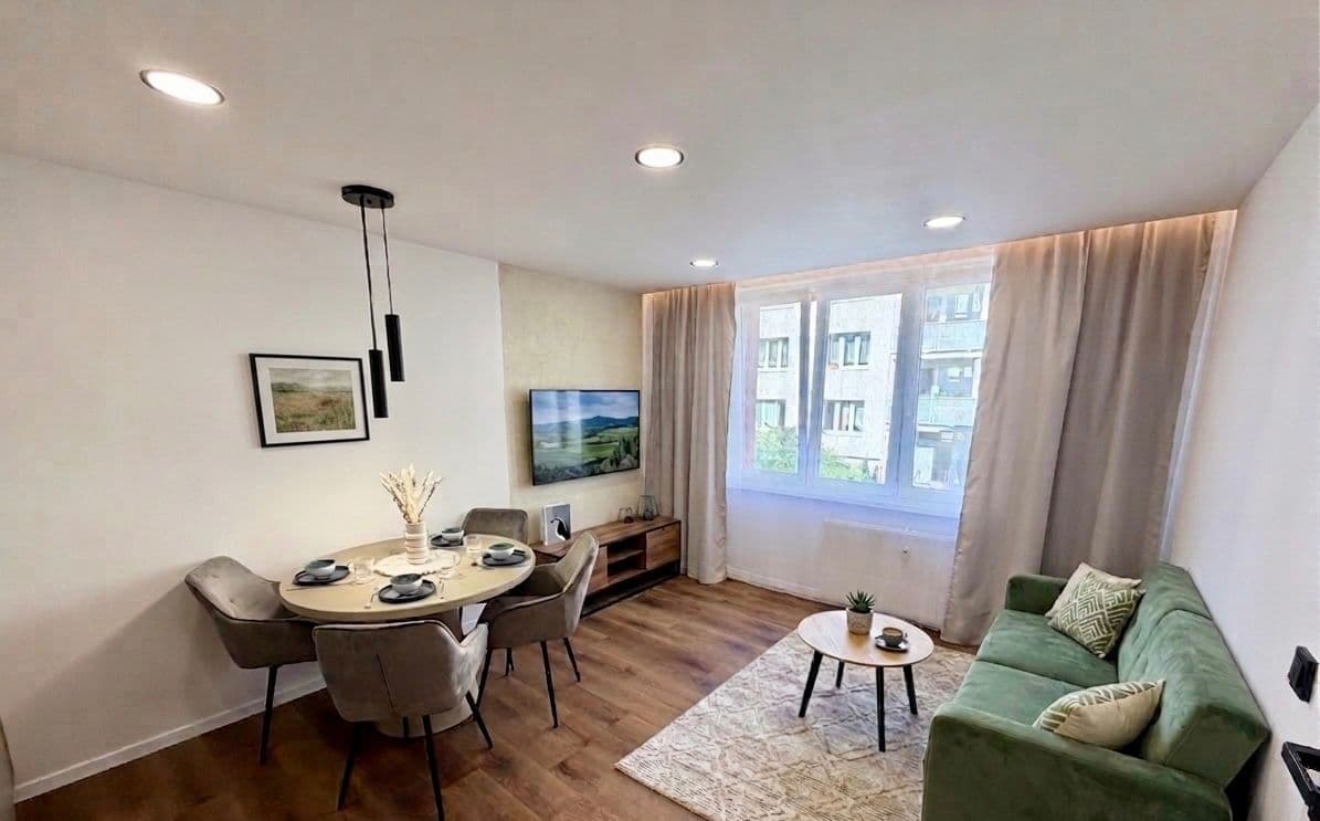 Predaj bytu 2-izbový 36 m², Nedašovská, Praha, Praha Predaj bytu 2-izbový 36 m², Nedašovská, Praha, Praha
