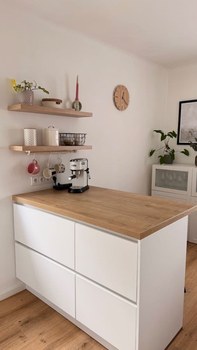 Prenájom bytu 2-izbový 60 m², Jarosl. Kociána, Kladno, Středočeský kraj Prenájom bytu 2-izbový 60 m², Jarosl. Kociána, Kladno, Středočeský kraj