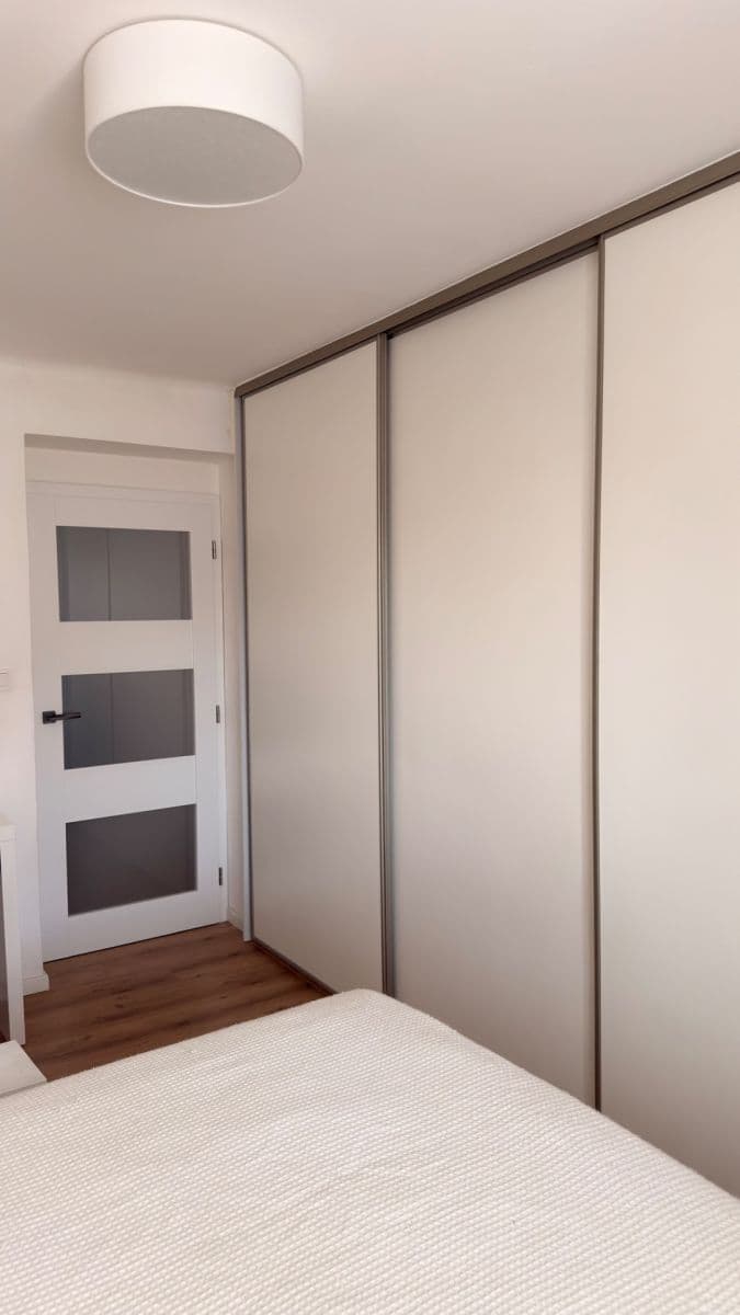 Prenájom bytu 2-izbový 60 m², Jarosl. Kociána, Kladno, Středočeský kraj Prenájom bytu 2-izbový 60 m², Jarosl. Kociána, Kladno, Středočeský kraj