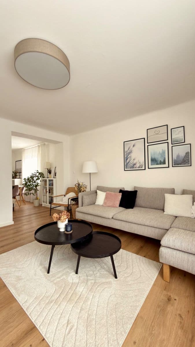 Prenájom bytu 2-izbový 60 m², Jarosl. Kociána, Kladno, Středočeský kraj Prenájom bytu 2-izbový 60 m², Jarosl. Kociána, Kladno, Středočeský kraj