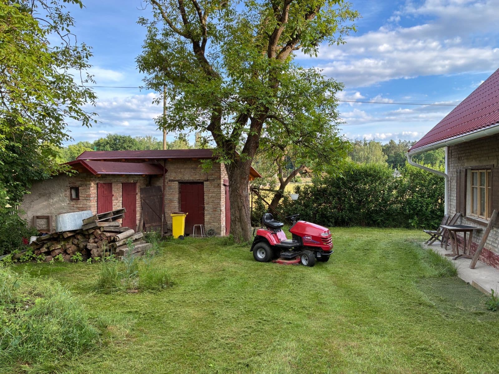 Prenájom rekreačného objektu 37 m², pozemek 1.100 m², Ledce, Středočeský kraj Prenájom rekreačného objektu 37 m², pozemek 1.100 m², Ledce, Středočeský kraj