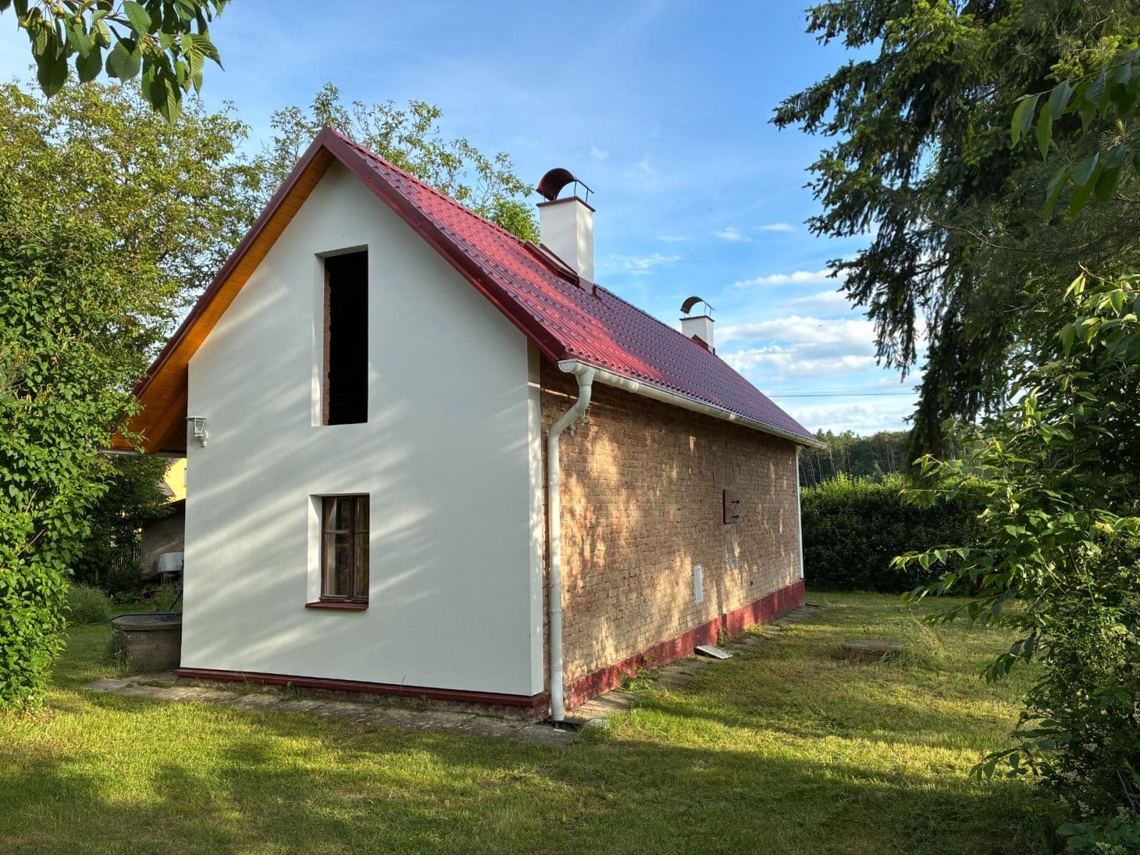 Prenájom rekreačného objektu 37 m², pozemek 1.100 m², Ledce, Středočeský kraj Prenájom rekreačného objektu 37 m², pozemek 1.100 m², Ledce, Středočeský kraj