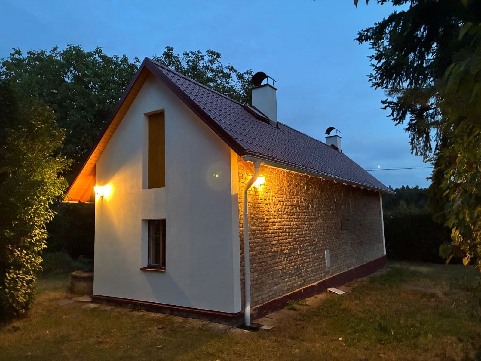 Prenájom rekreačného objektu 37 m², pozemok 1.100 m², Ledce, Středočeský kraj Prenájom rekreačného objektu 37 m², pozemok 1.100 m², Ledce, Středočeský kraj