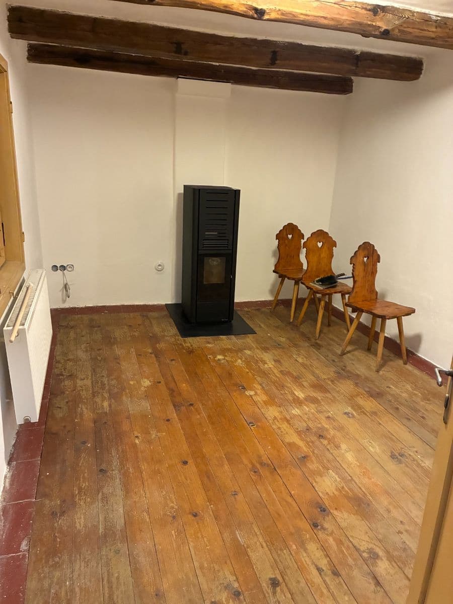 Prenájom rekreačného objektu 37 m², pozemok 1.100 m², Ledce, Středočeský kraj Prenájom rekreačného objektu 37 m², pozemok 1.100 m², Ledce, Středočeský kraj