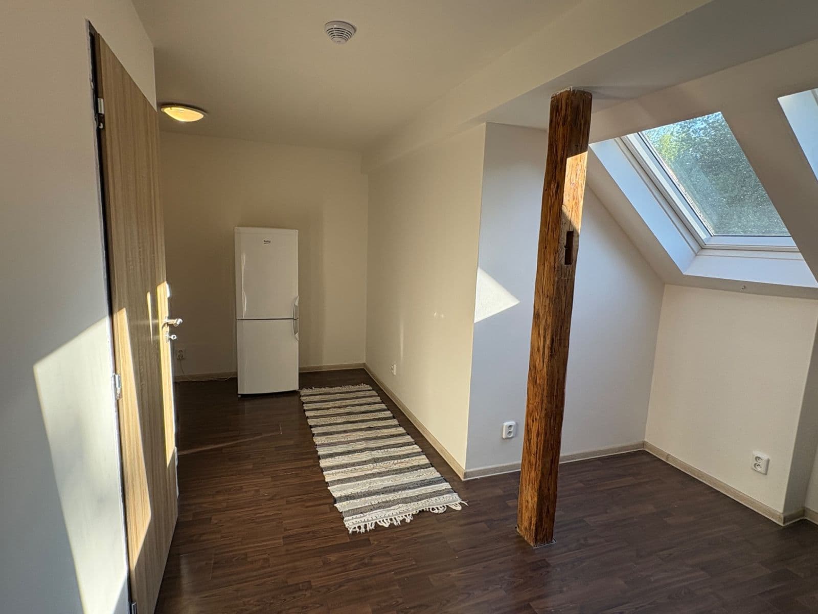 Prenájom bytu 1-izbový 30 m², Nádražní, Líbeznice, Středočeský kraj Prenájom bytu 1-izbový 30 m², Nádražní, Líbeznice, Středočeský kraj