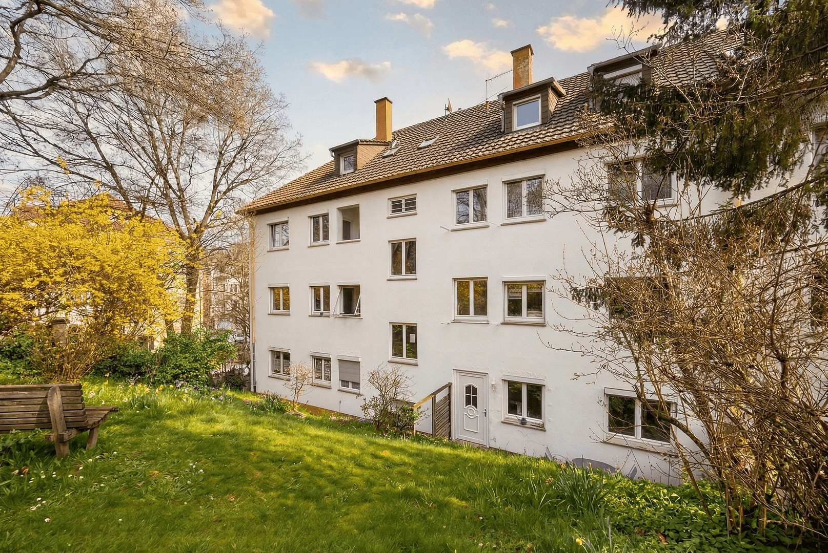 Predaj bytu 3-izbový 74 m², Kniebisstraße 10, Stuttgart, Bádensko-Wurttembersko Predaj bytu 3-izbový 74 m², Kniebisstraße 10, Stuttgart, Bádensko-Wurttembersko