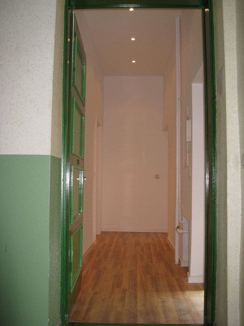 Prenájom bytu 2-izbový 62 m², Giselastr.34, Berlin, Berlín Prenájom bytu 2-izbový 62 m², Giselastr.34, Berlin, Berlín