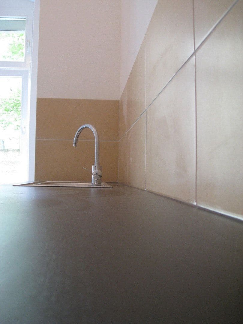 Prenájom bytu 2-izbový 62 m², Giselastr.34, Berlin, Berlín Prenájom bytu 2-izbový 62 m², Giselastr.34, Berlin, Berlín