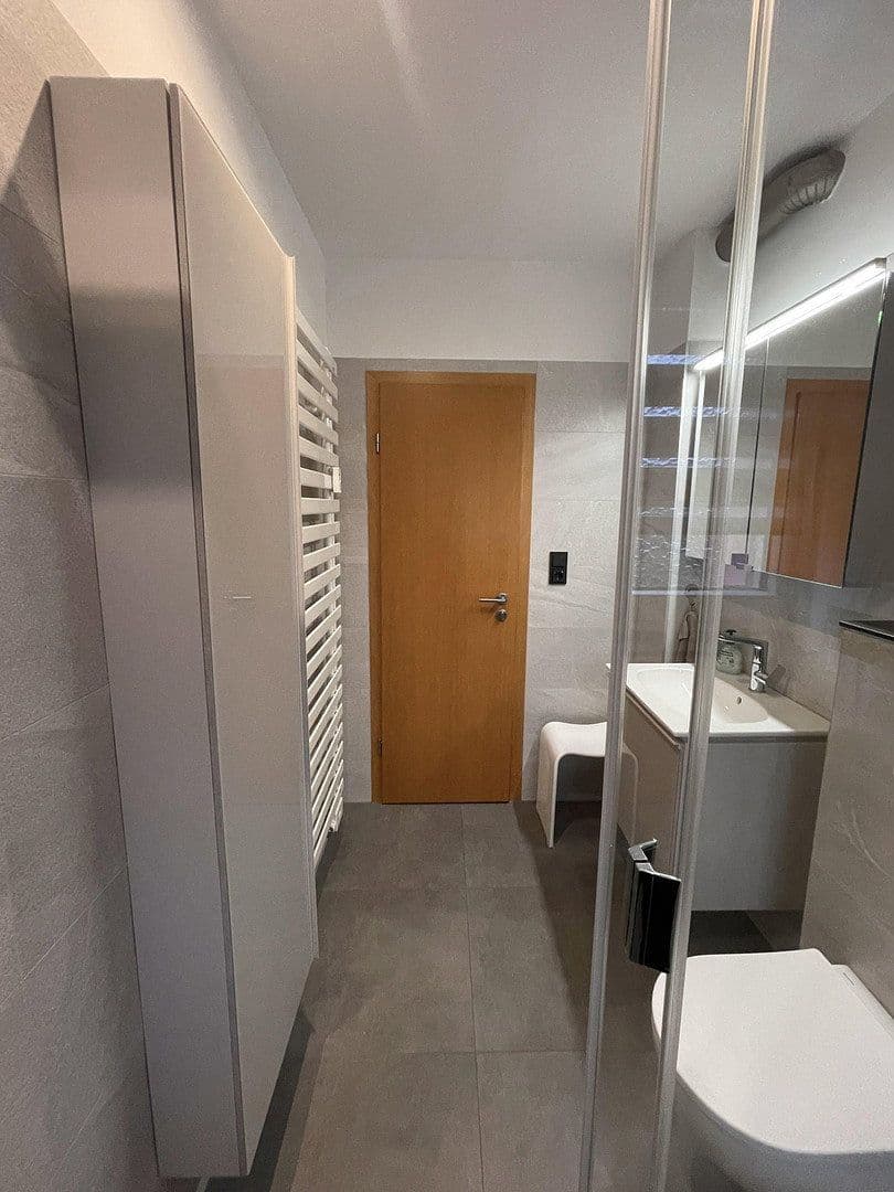 Prenájom bytu 3-izbový 71 m², Remscheid, Severné Porýnie - Westfálsko Prenájom bytu 3-izbový 71 m², Remscheid, Severné Porýnie - Westfálsko