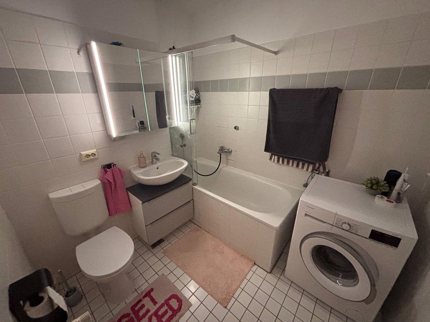 Prenájom bytu 2-izbový 63 m², Elisabethstr. 19a, Strausberg, Brandenbursko Prenájom bytu 2-izbový 63 m², Elisabethstr. 19a, Strausberg, Brandenbursko
