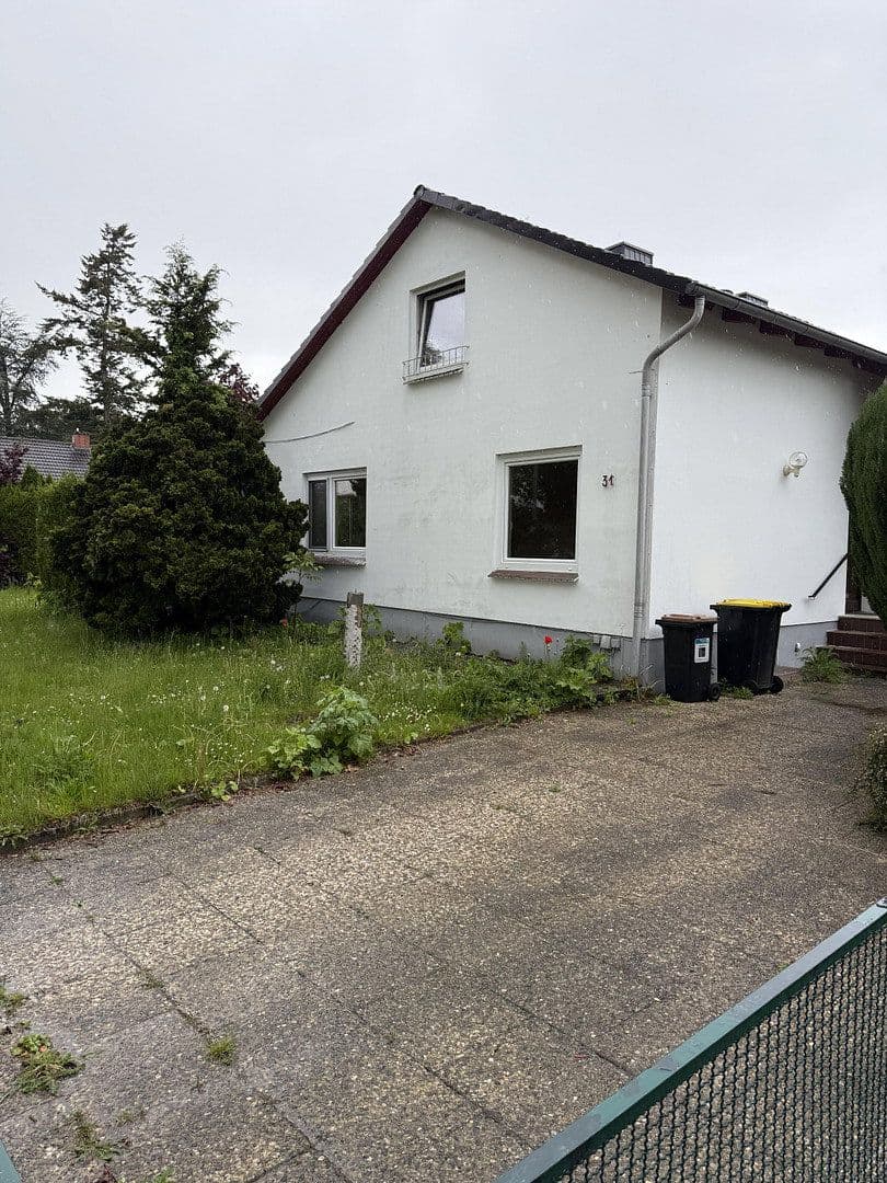 Predaj domu 144 m², pozemek 844 m², Am Hohenkamp 31, Bad Oldesloe, Šlezvicko-Holštajnsko Predaj domu 144 m², pozemek 844 m², Am Hohenkamp 31, Bad Oldesloe, Šlezvicko-Holštajnsko