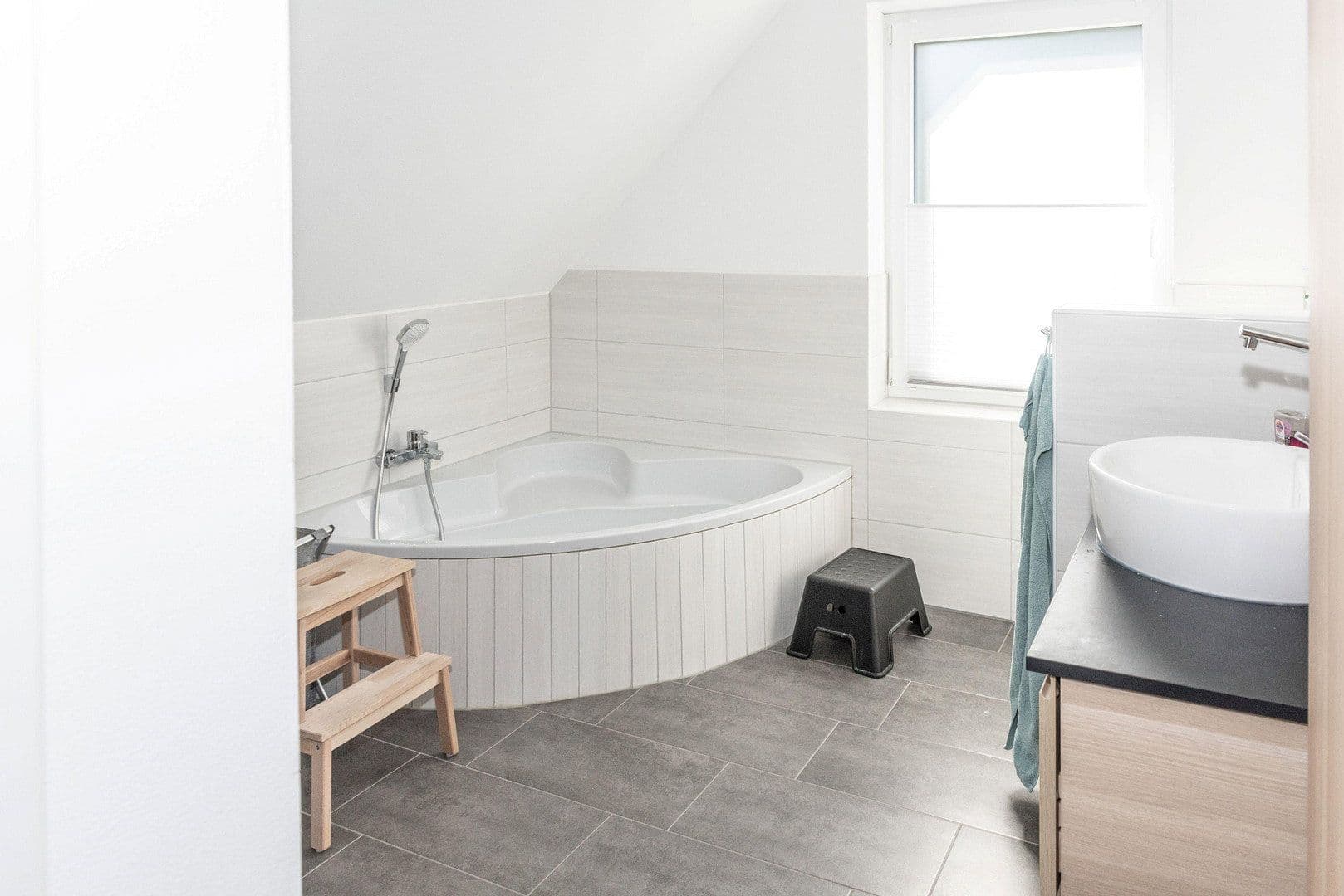Predaj domu 143 m², pozemek 769 m², Bremen, Brémy Predaj domu 143 m², pozemek 769 m², Bremen, Brémy