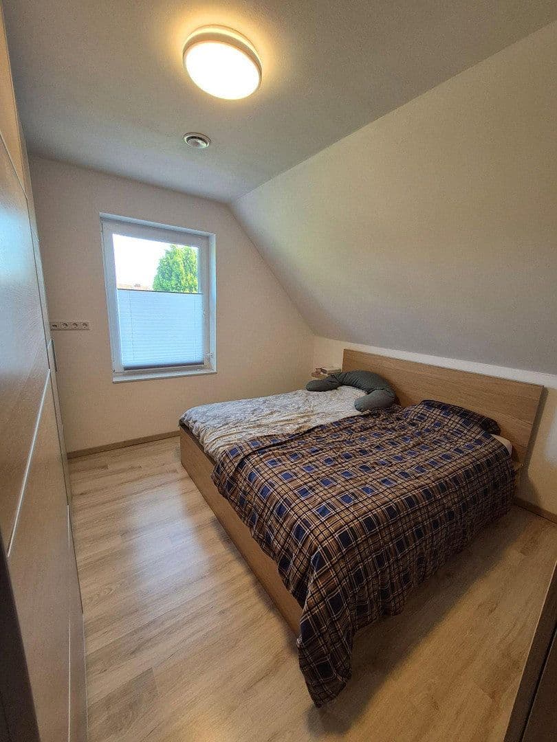 Predaj domu 143 m², pozemek 769 m², Bremen, Brémy Predaj domu 143 m², pozemek 769 m², Bremen, Brémy