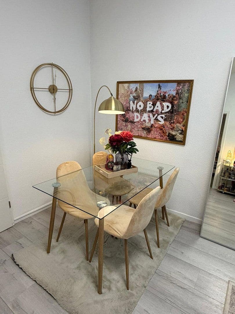Predaj bytu 2-izbový 41 m², Röhrenstraße, Düsseldorf, Severné Porýnie - Westfálsko Predaj bytu 2-izbový 41 m², Röhrenstraße, Düsseldorf, Severné Porýnie - Westfálsko