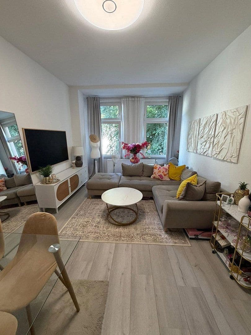 Predaj bytu 2-izbový 41 m², Röhrenstraße, Düsseldorf, Severné Porýnie - Westfálsko Predaj bytu 2-izbový 41 m², Röhrenstraße, Düsseldorf, Severné Porýnie - Westfálsko
