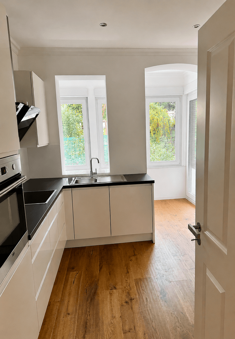Predaj bytu 3-izbový 105 m², Stuttgart, Bádensko-Wurttembersko Predaj bytu 3-izbový 105 m², Stuttgart, Bádensko-Wurttembersko