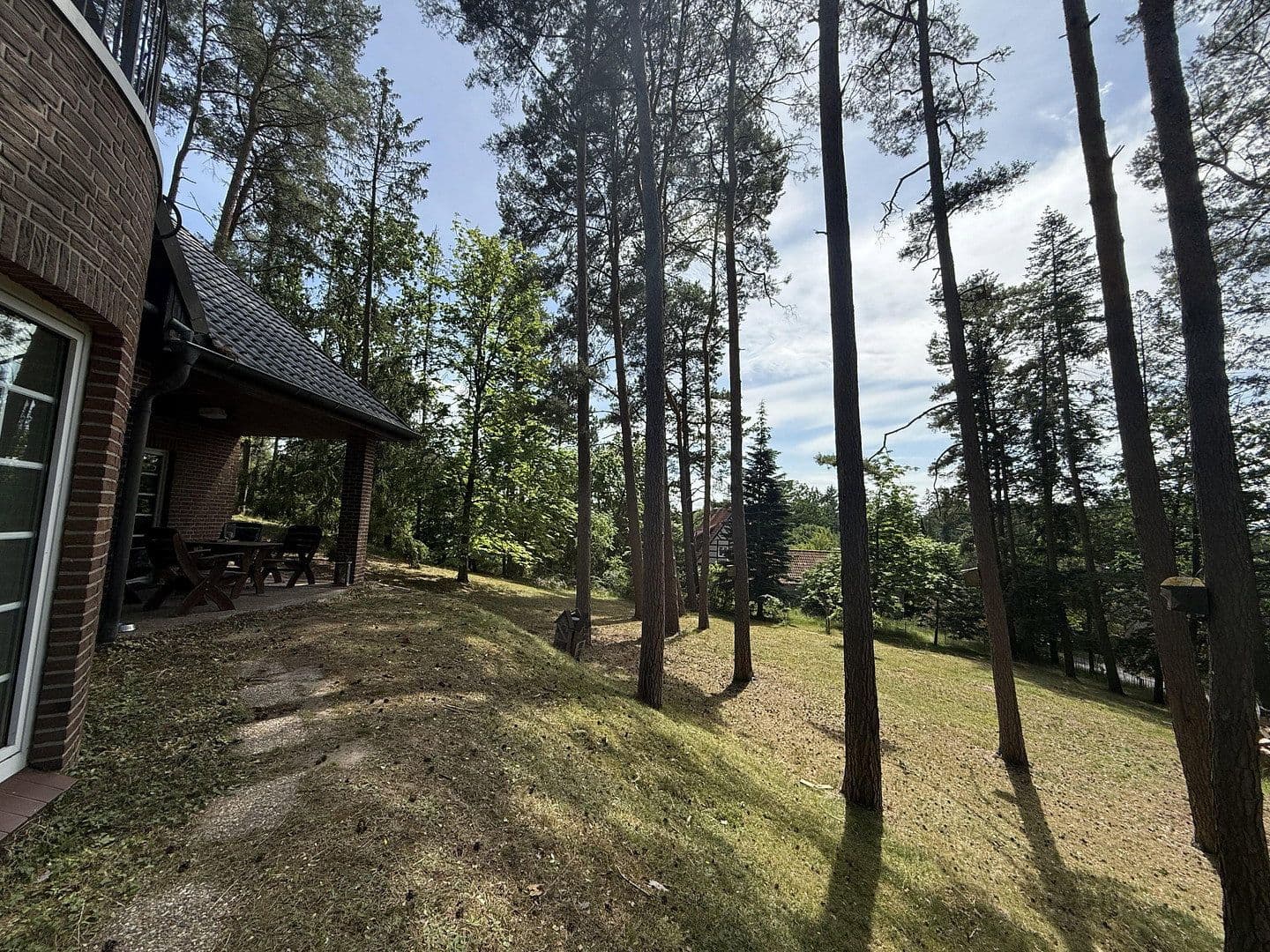 Predaj domu 236 m², pozemek 3.030 m², Hitzacker (Elbe), Dolné Sasko Predaj domu 236 m², pozemek 3.030 m², Hitzacker (Elbe), Dolné Sasko