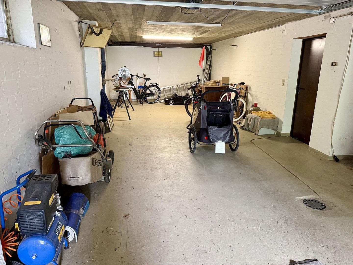 Predaj domu 236 m², pozemek 3.030 m², Hitzacker (Elbe), Dolné Sasko Predaj domu 236 m², pozemek 3.030 m², Hitzacker (Elbe), Dolné Sasko