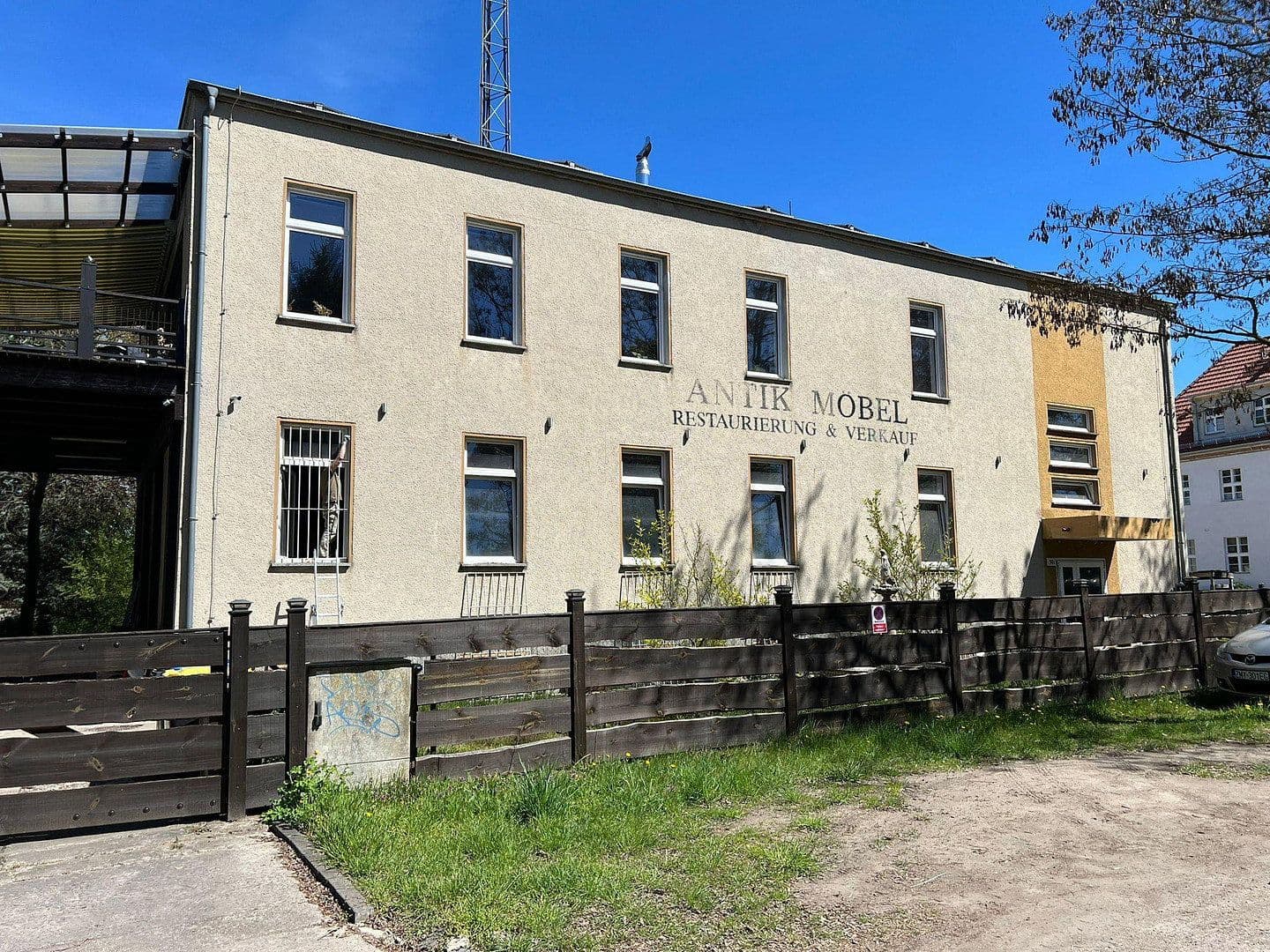 Predaj domu 540 m², pozemek 2.137 m², Akazienallee 10c, Wandlitz, Brandenbursko Predaj domu 540 m², pozemek 2.137 m², Akazienallee 10c, Wandlitz, Brandenbursko