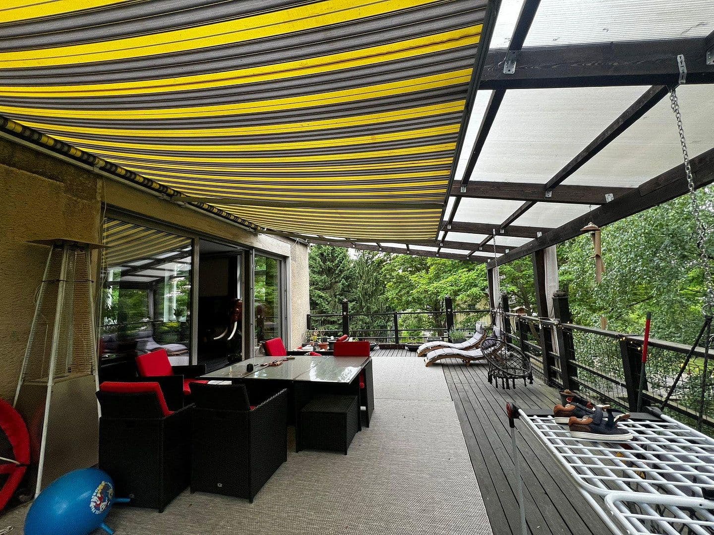 Predaj domu 540 m², pozemek 2.137 m², Akazienallee 10c, Wandlitz, Brandenbursko Predaj domu 540 m², pozemek 2.137 m², Akazienallee 10c, Wandlitz, Brandenbursko