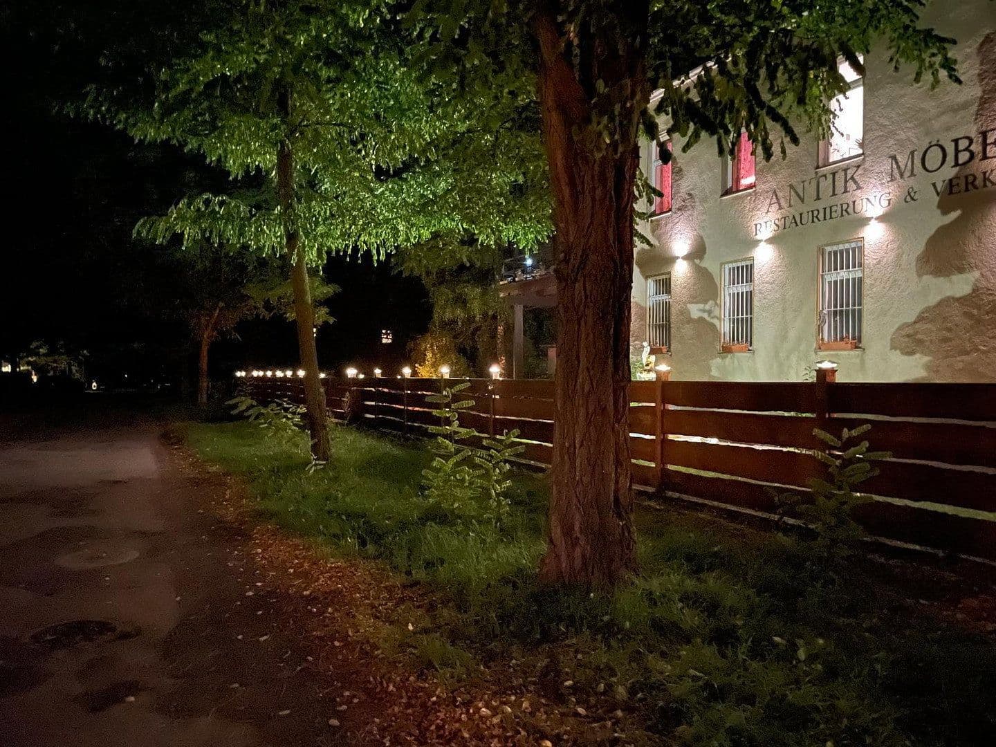 Predaj domu 540 m², pozemek 2.137 m², Akazienallee 10c, Wandlitz, Brandenbursko Predaj domu 540 m², pozemek 2.137 m², Akazienallee 10c, Wandlitz, Brandenbursko