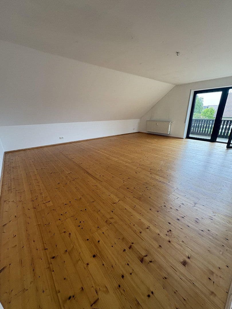 Predaj domu 245 m², pozemek 1.197 m², Kümmersbruck, Bavorsko Predaj domu 245 m², pozemek 1.197 m², Kümmersbruck, Bavorsko