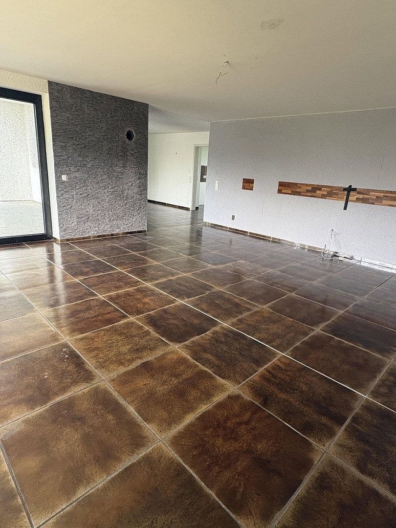 Predaj domu 245 m², pozemek 1.197 m², Kümmersbruck, Bavorsko Predaj domu 245 m², pozemek 1.197 m², Kümmersbruck, Bavorsko