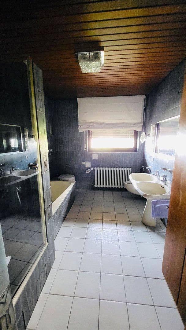 Predaj domu 345 m², pozemek 780 m², Oberer Rain 15, Gaggenau, Bádensko-Wurttembersko Predaj domu 345 m², pozemek 780 m², Oberer Rain 15, Gaggenau, Bádensko-Wurttembersko