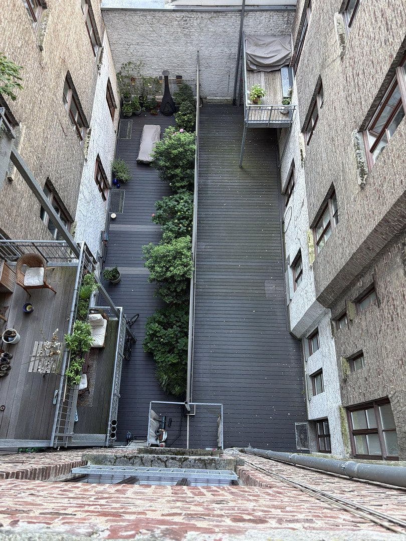 Predaj bytu 5-izbový 177 m², Lütticherstr. 38, Köln, Severné Porýnie - Westfálsko Predaj bytu 5-izbový 177 m², Lütticherstr. 38, Köln, Severné Porýnie - Westfálsko