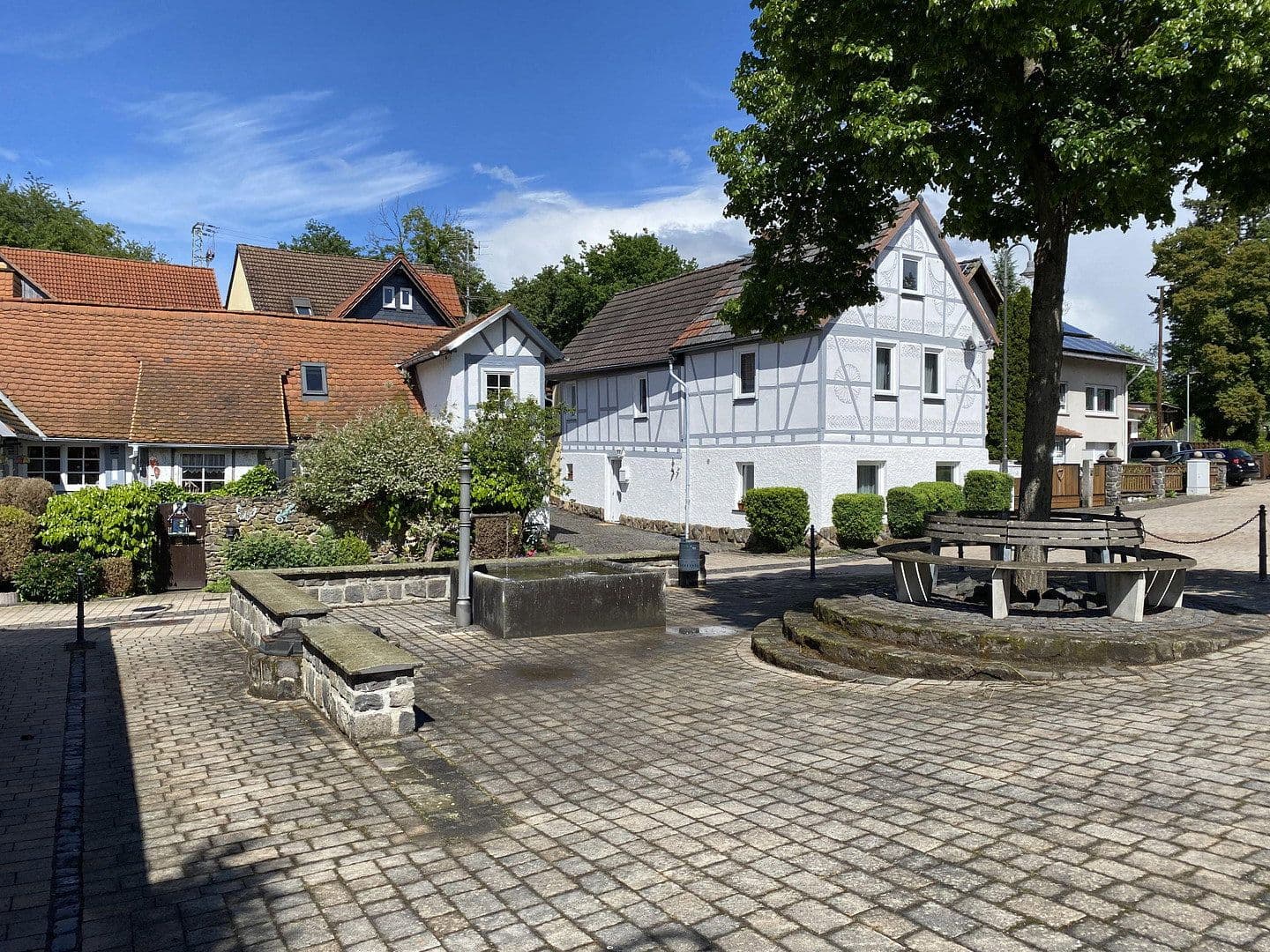 Predaj domu 150 m², pozemek 692 m², Reichelsheim (Wetterau), Hesensko Predaj domu 150 m², pozemek 692 m², Reichelsheim (Wetterau), Hesensko