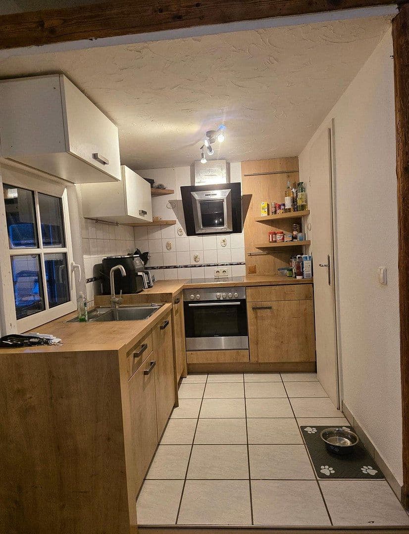 Predaj domu 150 m², pozemek 692 m², Reichelsheim (Wetterau), Hesensko Predaj domu 150 m², pozemek 692 m², Reichelsheim (Wetterau), Hesensko