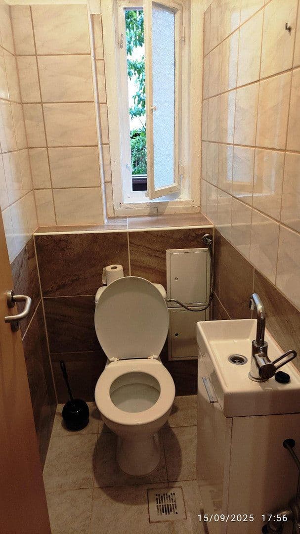 Predaj domu 240 m², pozemek 184 m², Hohenlohestr. 75, Bad Wildbad, Bádensko-Wurttembersko Predaj domu 240 m², pozemek 184 m², Hohenlohestr. 75, Bad Wildbad, Bádensko-Wurttembersko