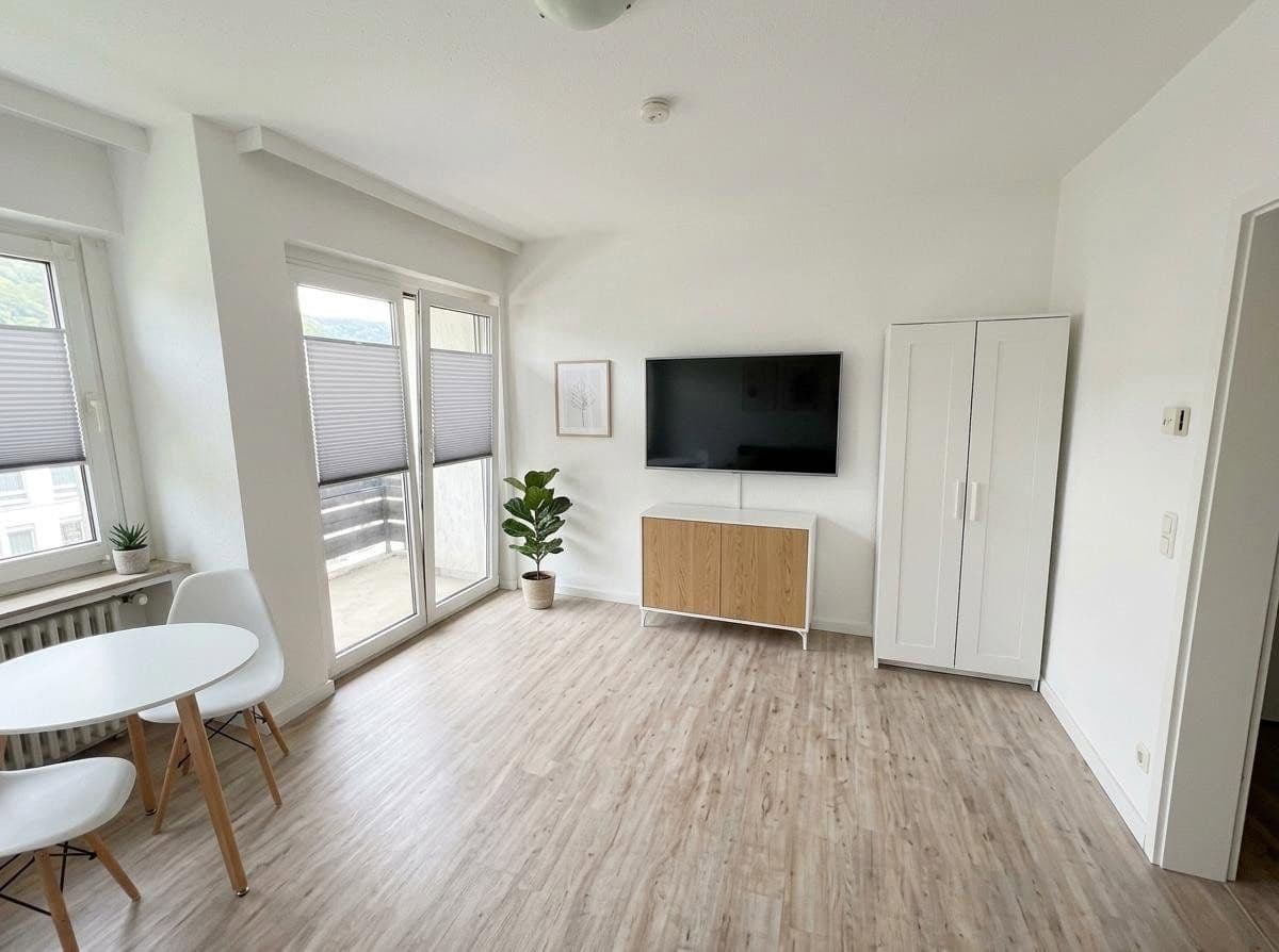 Prenájom bytu 1-izbový 26 m², Bad Pyrmont, Dolné Sasko Prenájom bytu 1-izbový 26 m², Bad Pyrmont, Dolné Sasko