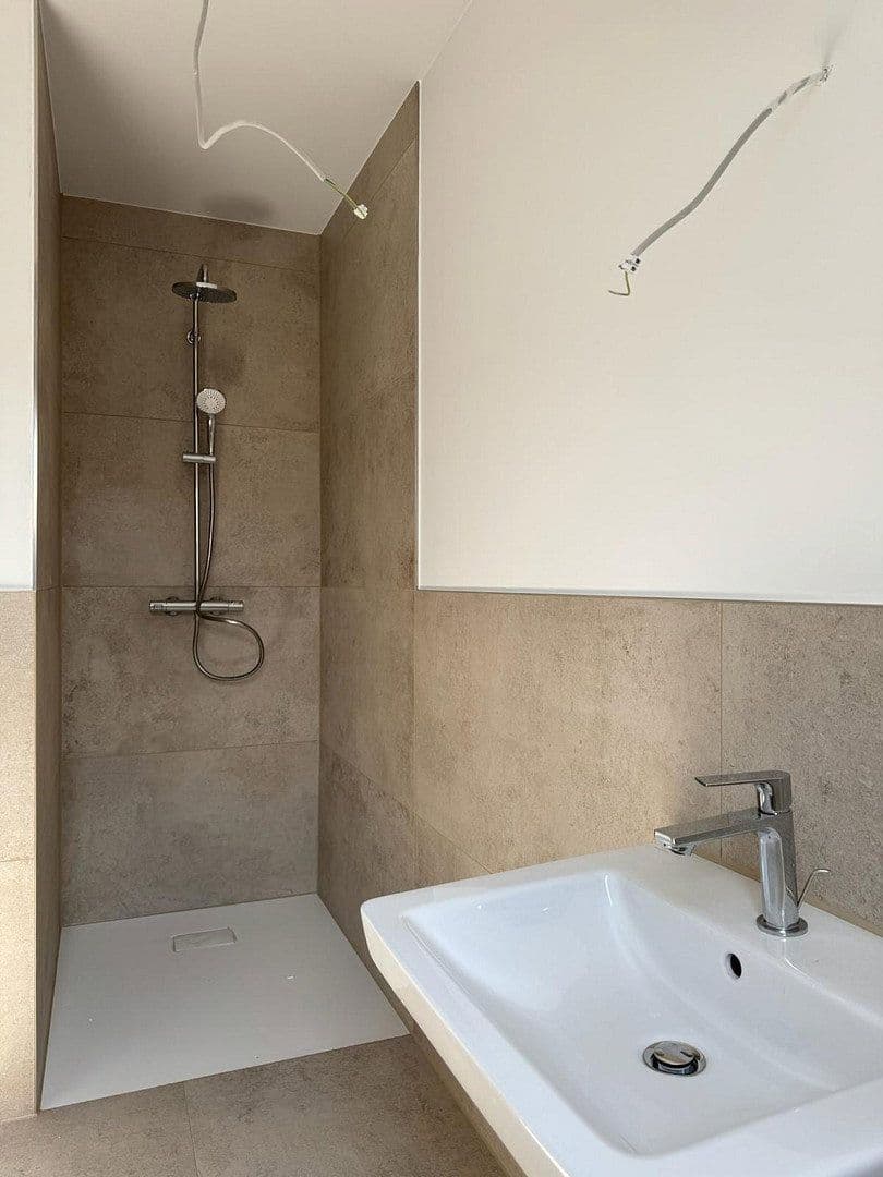 Prenájom bytu 2-izbový 87 m², Robert-Koch-Str. -, Bielefeld, Severné Porýnie - Westfálsko Prenájom bytu 2-izbový 87 m², Robert-Koch-Str. -, Bielefeld, Severné Porýnie - Westfálsko