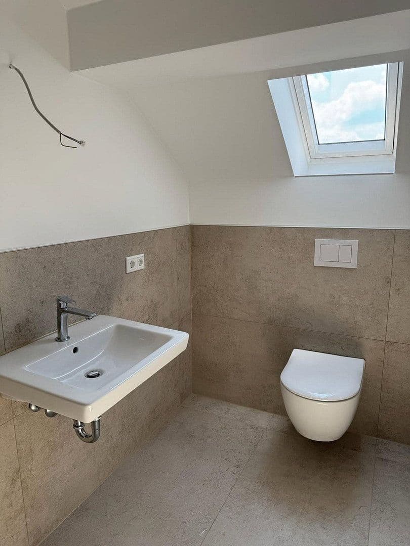 Prenájom bytu 2-izbový 87 m², Robert-Koch-Str. -, Bielefeld, Severné Porýnie - Westfálsko Prenájom bytu 2-izbový 87 m², Robert-Koch-Str. -, Bielefeld, Severné Porýnie - Westfálsko