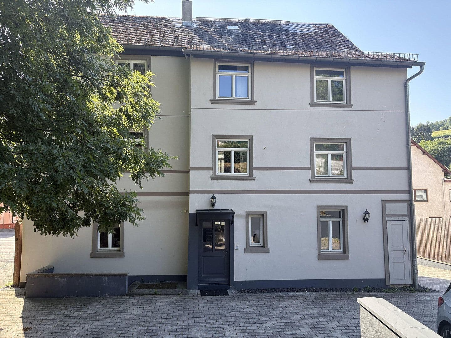 Prenájom kancelárie 190 m², Adolfstraße 143, Bad Schwalbach, Hesensko Prenájom kancelárie 190 m², Adolfstraße 143, Bad Schwalbach, Hesensko