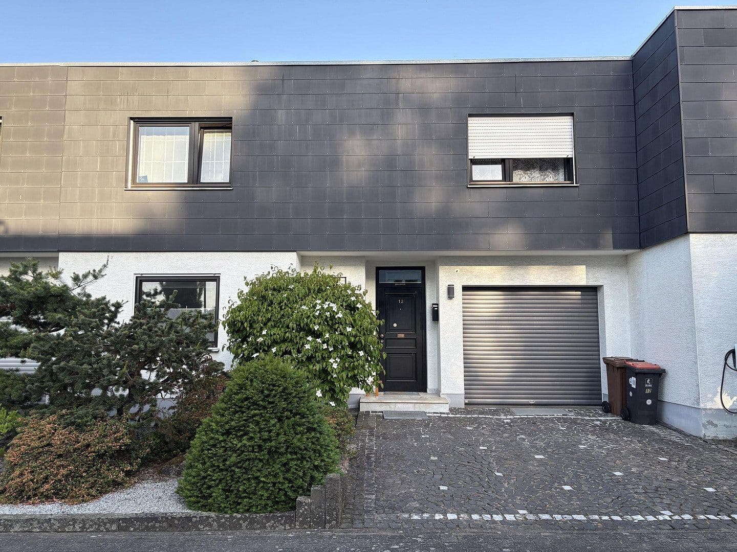 Predaj domu 160 m², pozemek 340 m², Hanau, Hesensko Predaj domu 160 m², pozemek 340 m², Hanau, Hesensko