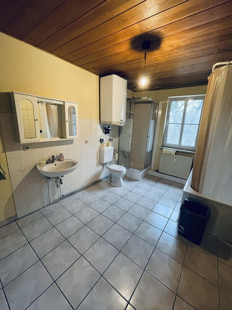 Prenájom bytu 3-izbový 110 m², Fischergasse 2, Bad Kreuznach, Porýnie-Falcko Prenájom bytu 3-izbový 110 m², Fischergasse 2, Bad Kreuznach, Porýnie-Falcko
