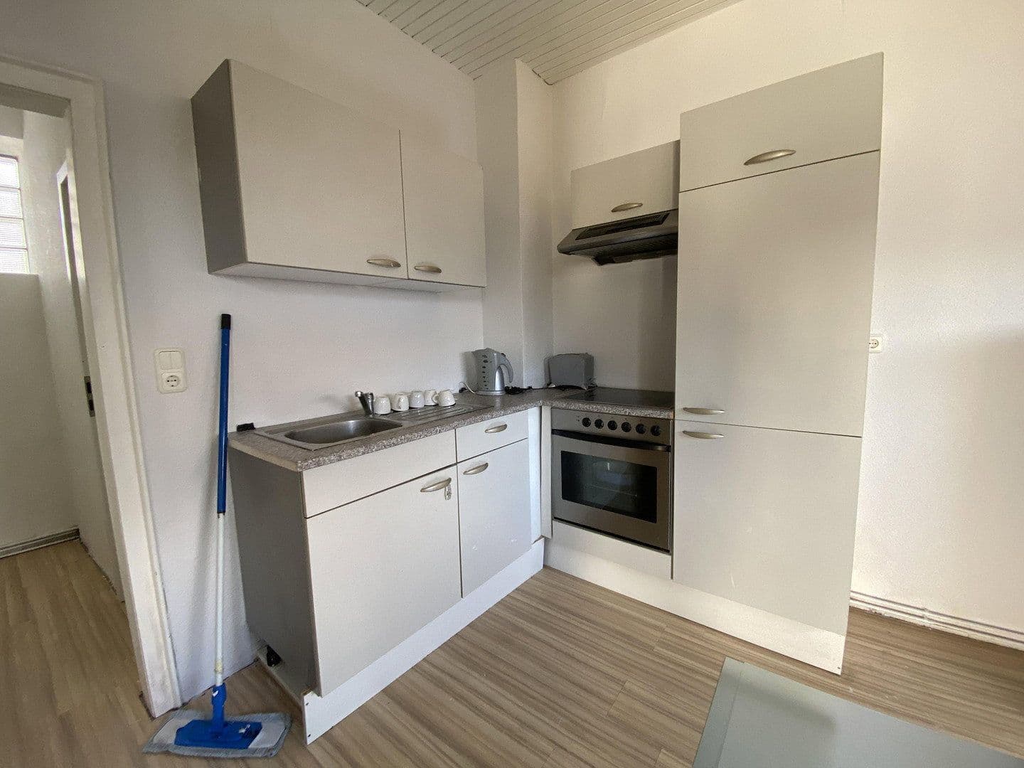 Predaj domu 201 m², pozemek 165 m², Oberhausen, Severné Porýnie - Westfálsko Predaj domu 201 m², pozemek 165 m², Oberhausen, Severné Porýnie - Westfálsko