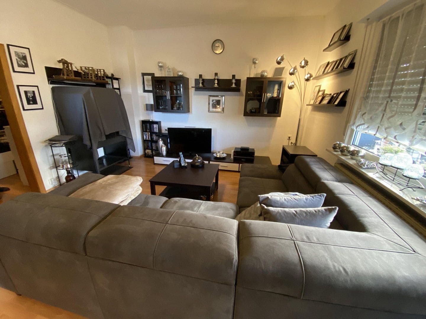 Predaj domu 201 m², pozemek 165 m², Oberhausen, Severné Porýnie - Westfálsko Predaj domu 201 m², pozemek 165 m², Oberhausen, Severné Porýnie - Westfálsko