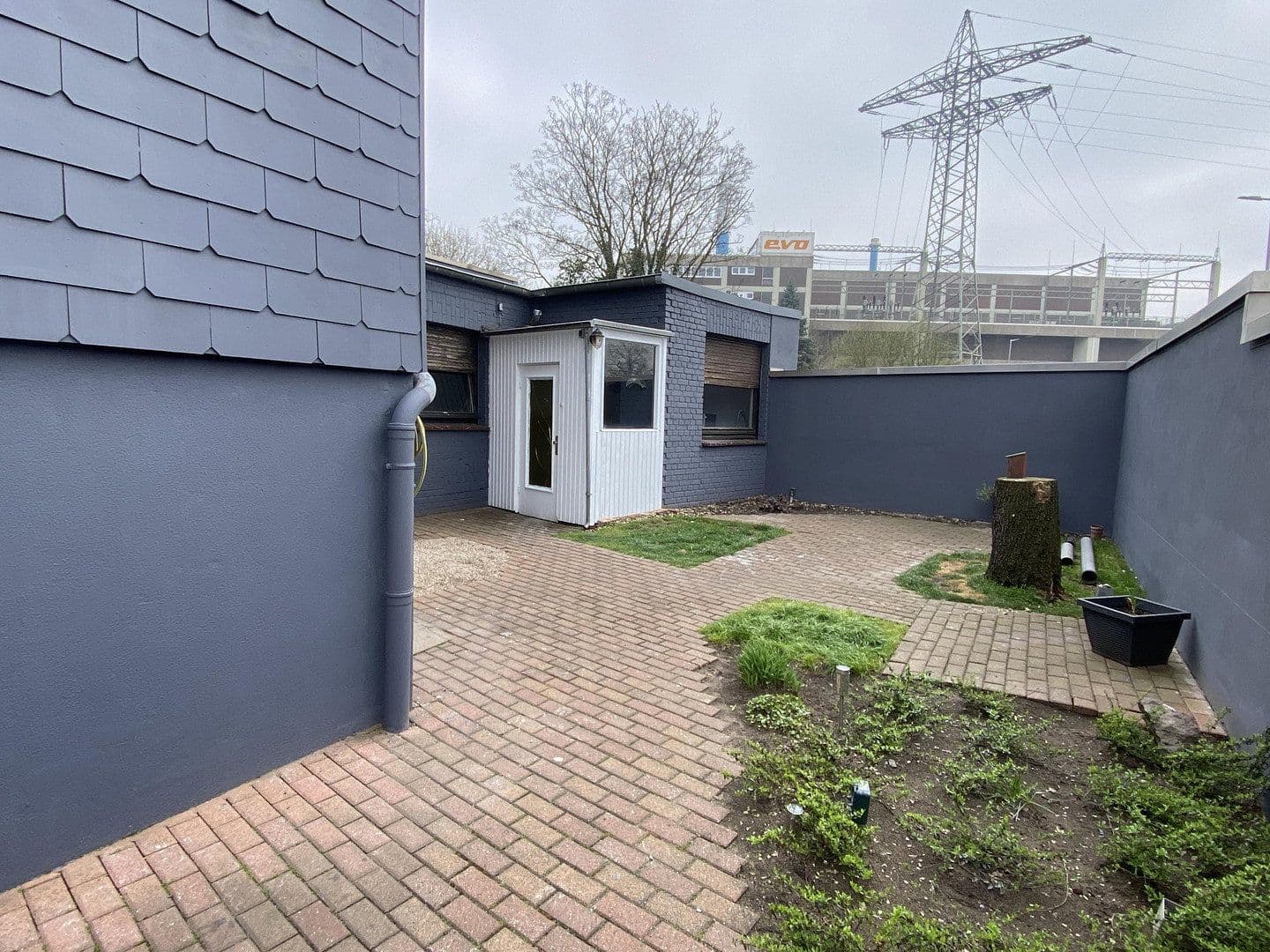 Predaj domu 201 m², pozemek 165 m², Oberhausen, Severné Porýnie - Westfálsko Predaj domu 201 m², pozemek 165 m², Oberhausen, Severné Porýnie - Westfálsko