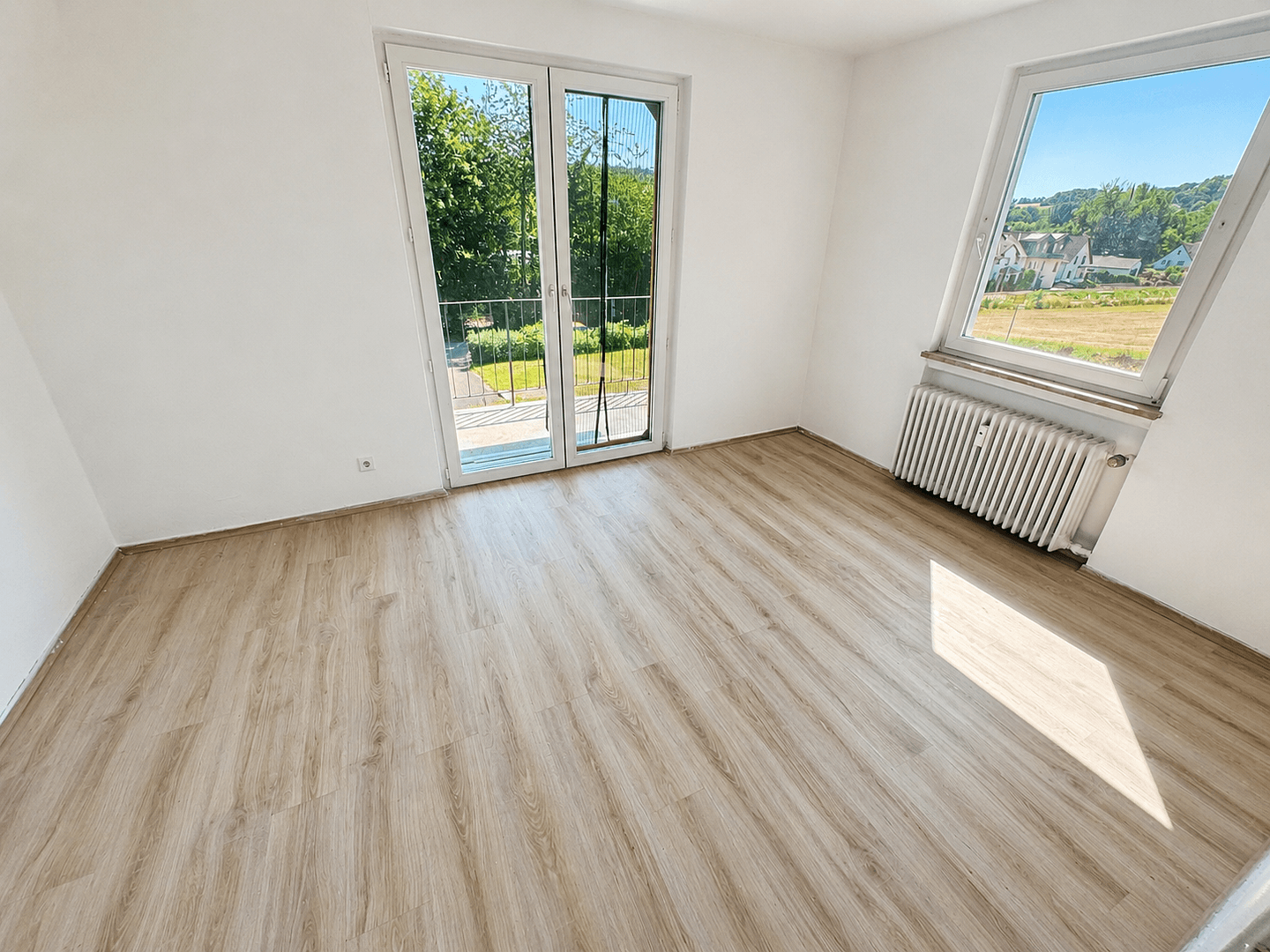 Prenájom bytu 3-izbový 70 m², Neuwieserweg 1, Schweppenhausen, Porýnie-Falcko Prenájom bytu 3-izbový 70 m², Neuwieserweg 1, Schweppenhausen, Porýnie-Falcko