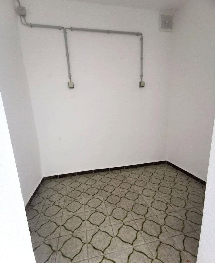 Predaj bytu 2-izbový 68 m², Taunusstein, Hesensko Predaj bytu 2-izbový 68 m², Taunusstein, Hesensko