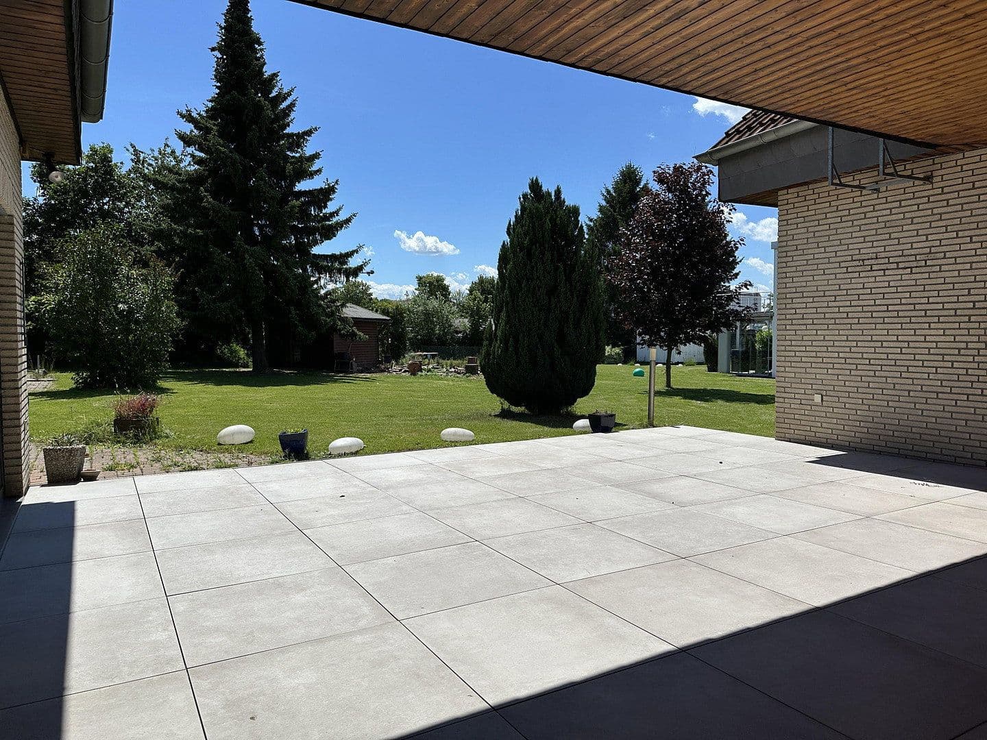 Predaj domu 300 m², pozemek 3.400 m², An den Lindenbäumen 58, Fuldabrück, Hesensko Predaj domu 300 m², pozemek 3.400 m², An den Lindenbäumen 58, Fuldabrück, Hesensko