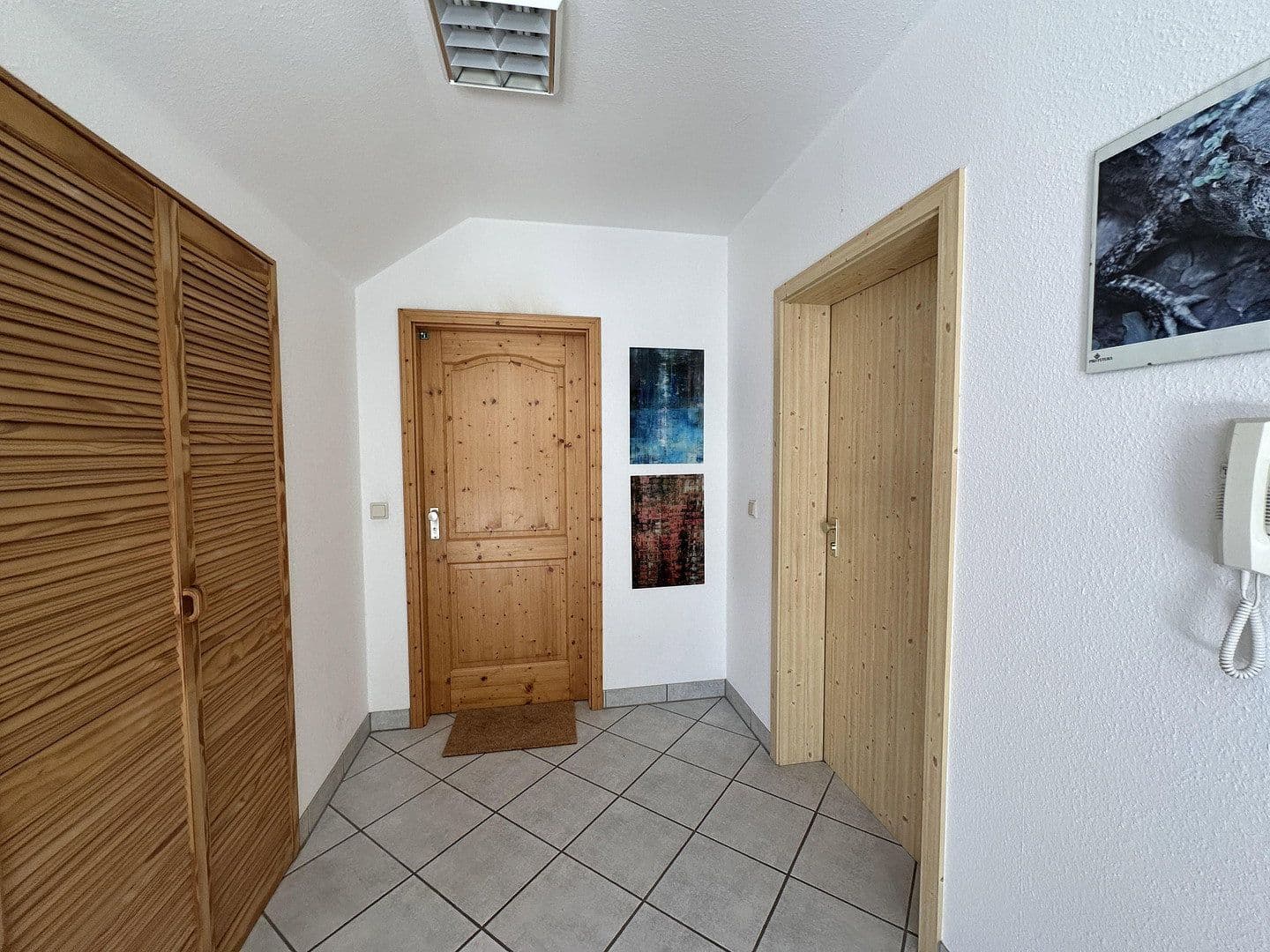 Predaj domu 300 m², pozemek 3.400 m², An den Lindenbäumen 58, Fuldabrück, Hesensko Predaj domu 300 m², pozemek 3.400 m², An den Lindenbäumen 58, Fuldabrück, Hesensko