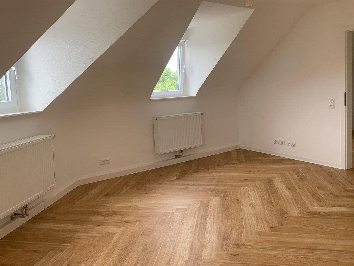 Prenájom bytu 2-izbový 60 m², Kaiserallee 31, Karlsruhe, Bádensko-Wurttembersko Prenájom bytu 2-izbový 60 m², Kaiserallee 31, Karlsruhe, Bádensko-Wurttembersko